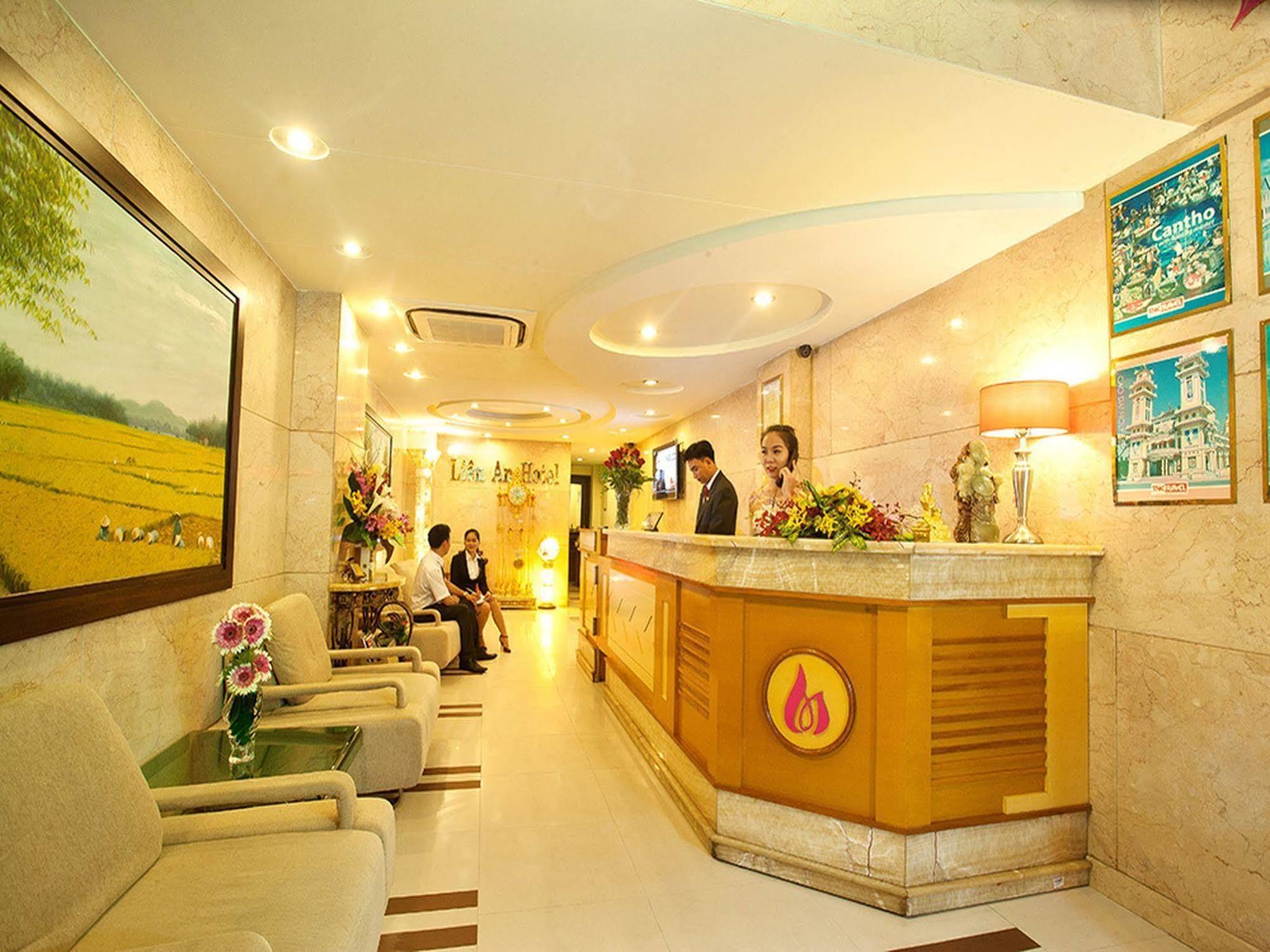 Lien An Sai Gon Khách sạn 2*